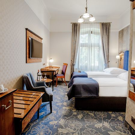 Hotel Diament Plaza Gliwice Ngoại thất bức ảnh