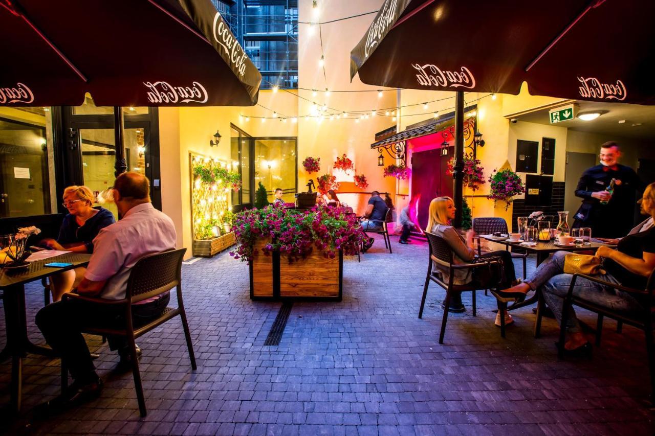 Hotel Diament Plaza Gliwice Ngoại thất bức ảnh