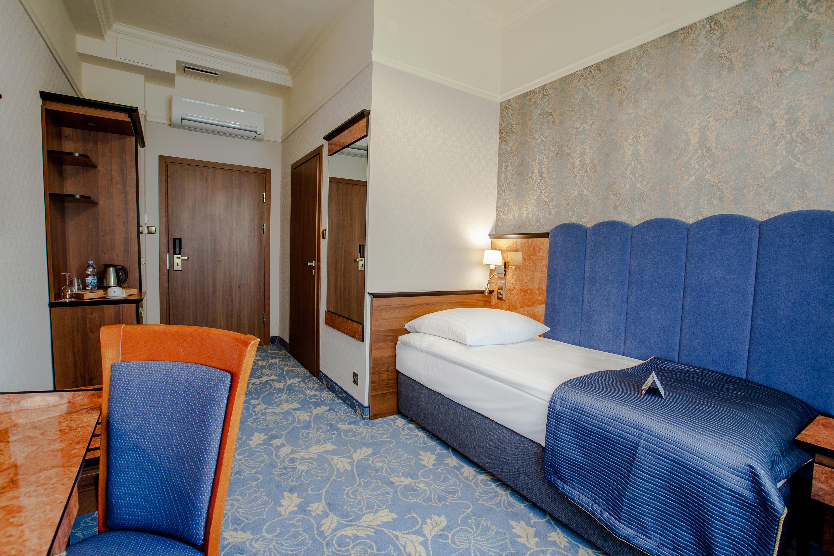 Hotel Diament Plaza Gliwice Ngoại thất bức ảnh