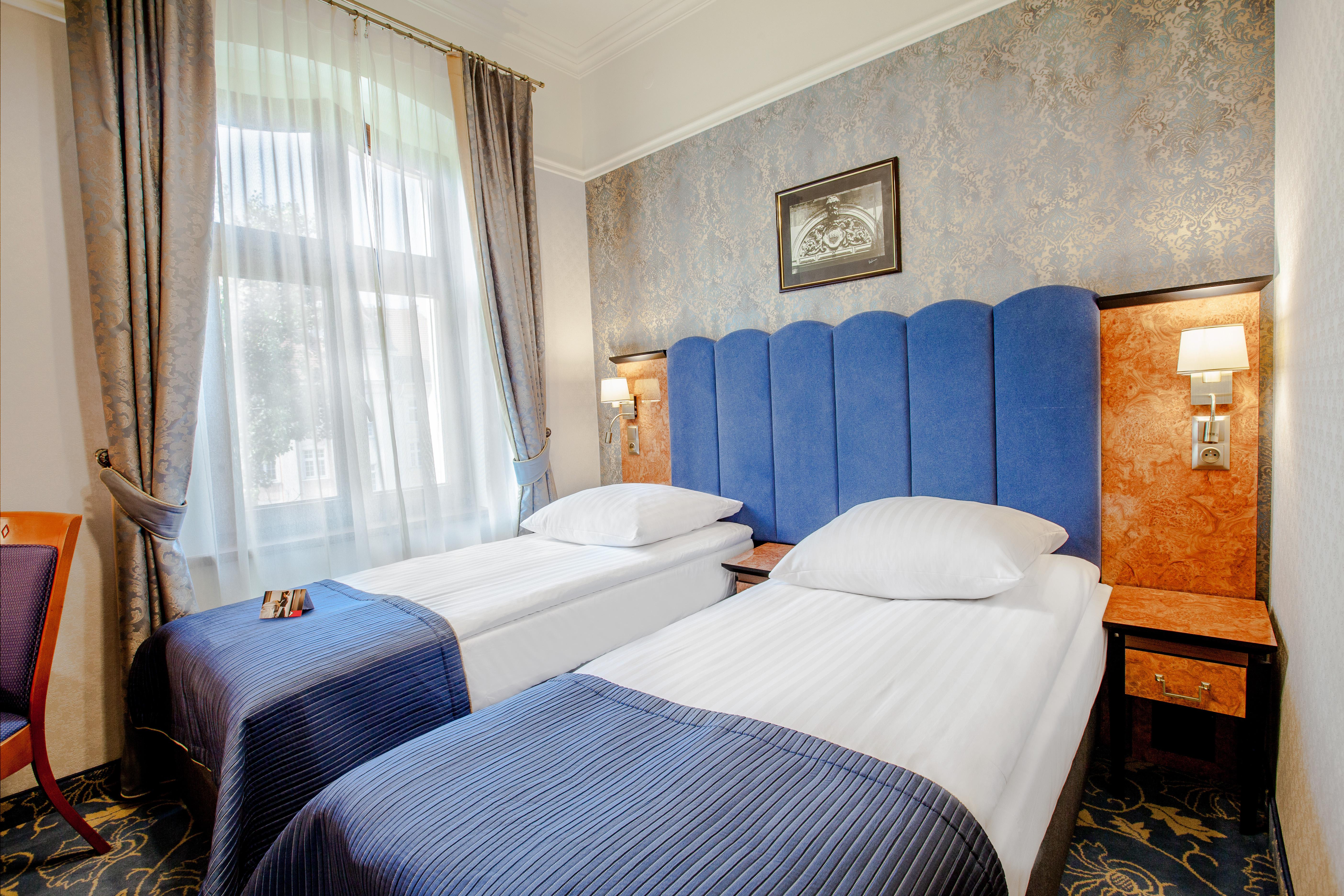 Hotel Diament Plaza Gliwice Ngoại thất bức ảnh