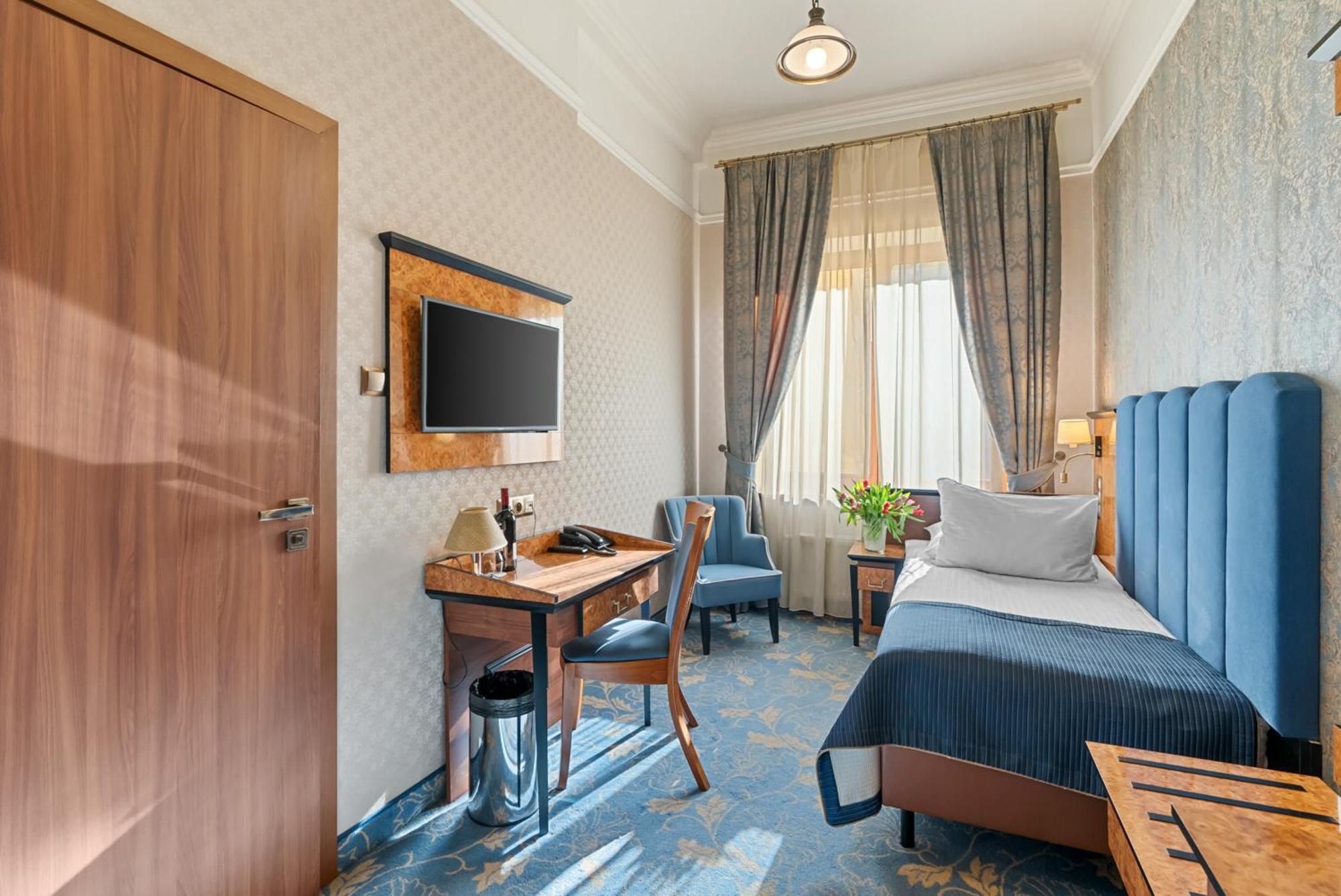 Hotel Diament Plaza Gliwice Ngoại thất bức ảnh