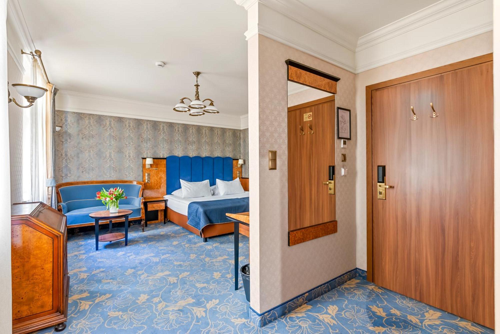 Hotel Diament Plaza Gliwice Ngoại thất bức ảnh