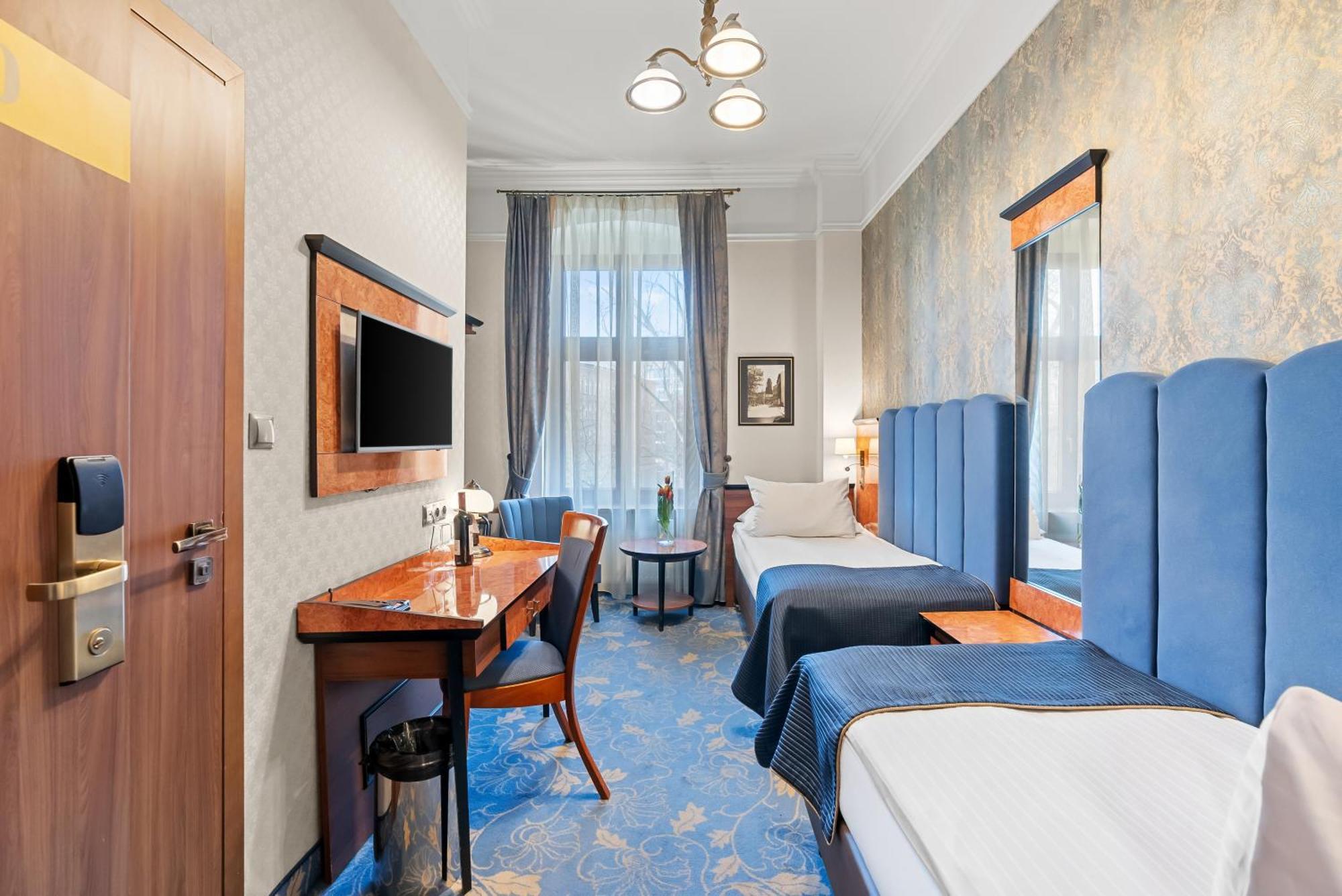 Hotel Diament Plaza Gliwice Ngoại thất bức ảnh