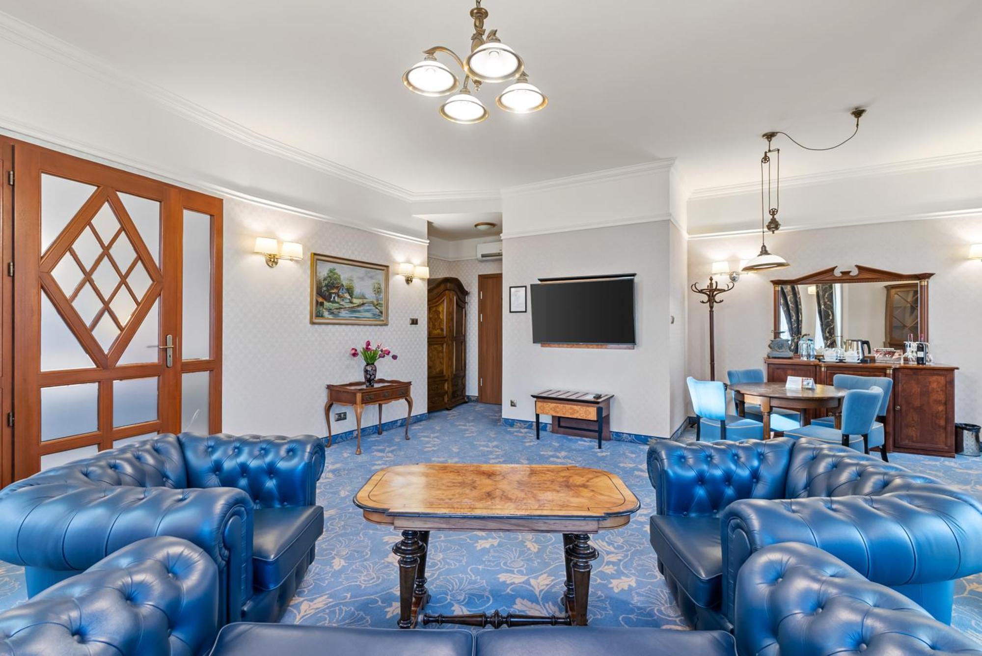 Hotel Diament Plaza Gliwice Ngoại thất bức ảnh